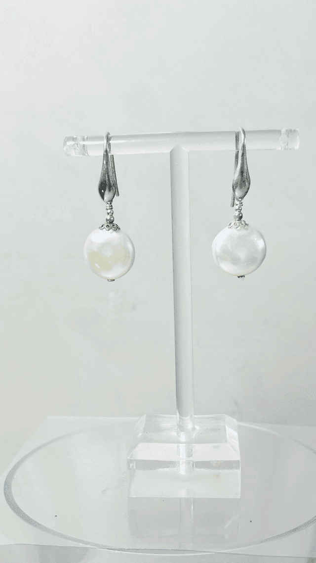 Boucles d&#039;oreille en argent et perle de Culture